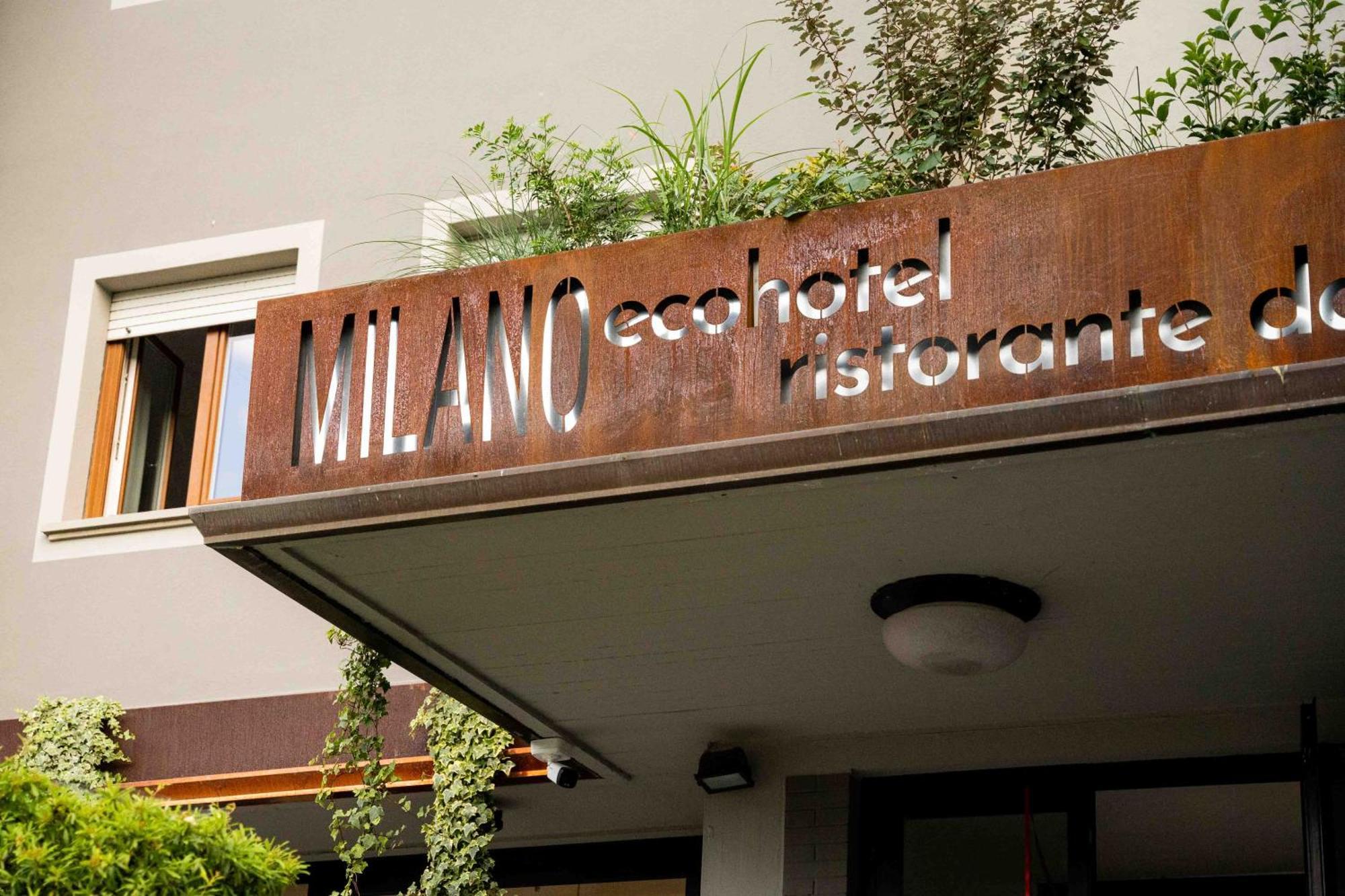 Ecohotel Ristorante Milano Borgo a Mozzano Kültér fotó
